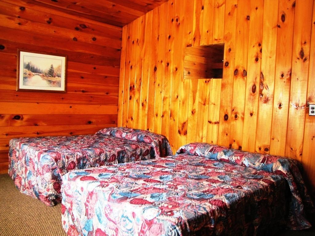 Depe Dene Resort Lake George Rom bilde