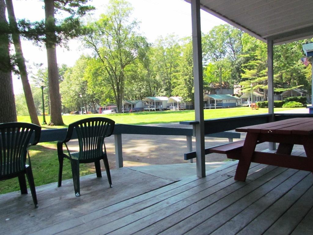 Depe Dene Resort Lake George Rom bilde